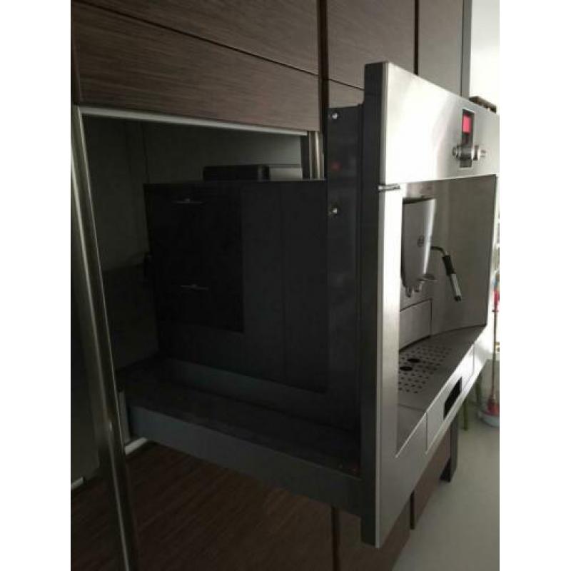 Bosch koffiemachine inbouw TKN68E