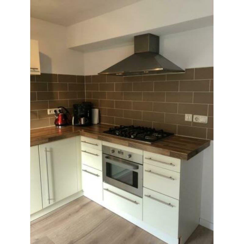 Complete keuken inclusief apparatuur, beschikbaar eind maart