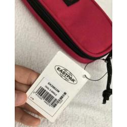 Nieuw Eastpak etui