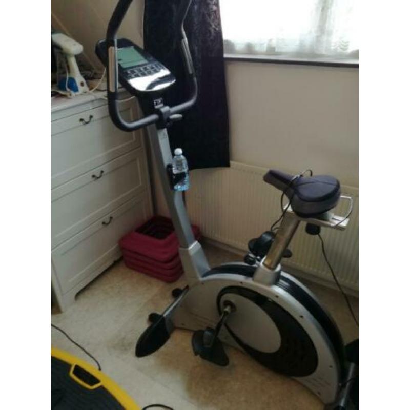 Hometrainer zelden gebruikt.