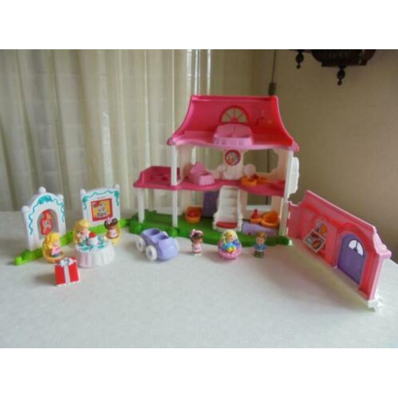 Huis met div little people