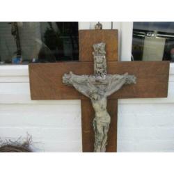 antieken crucifix