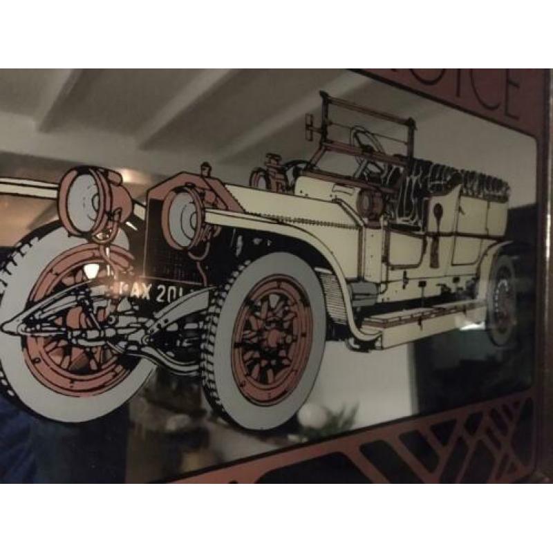 Grote Rolls-Royce spiegel