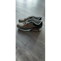 Nike schoenen Maat 42 Z.g.a.n