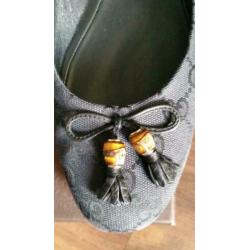 Gucci ballerina's zwart met logo maat 39 1/2 ALS NIEUW
