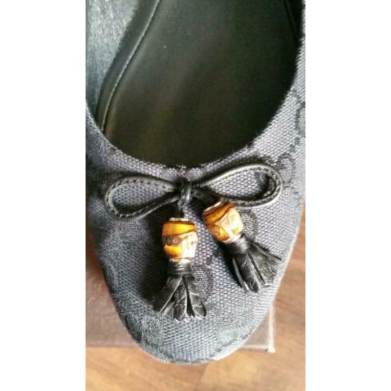 Gucci ballerina's zwart met logo maat 39 1/2 ALS NIEUW