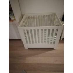 Witte box Alaska met lade en boxkleed