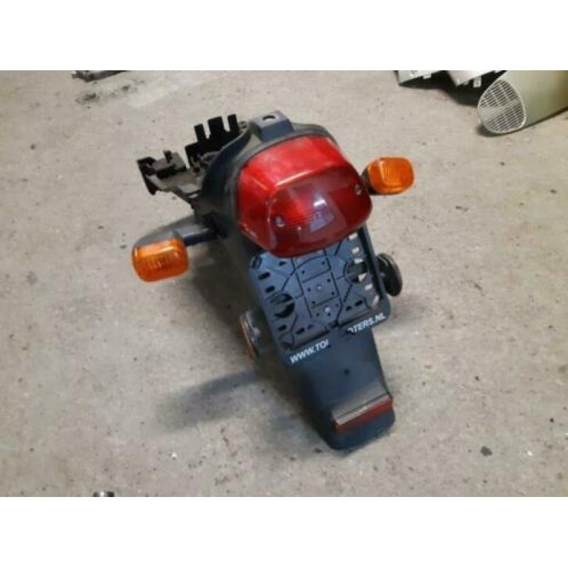 Honda Scoopy achterlicht / achterspatbord / underseat/bobine