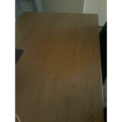 Complete set (dressoir, eettafel, tv kast, salontafel)