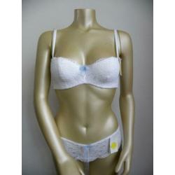 Nieuw setje van Btemptd, bh maat 85C en string maat M