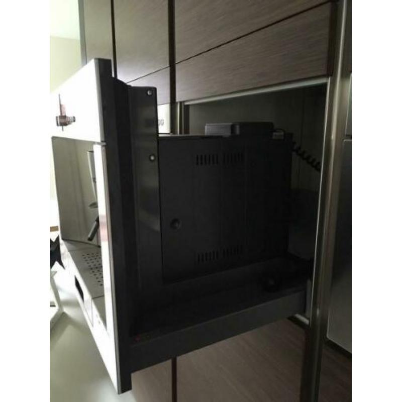 Bosch koffiemachine inbouw TKN68E