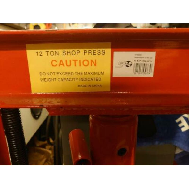 Werkplaatspers 12 ton