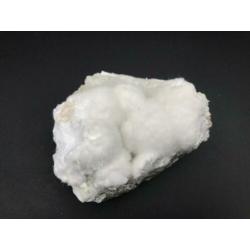 Zeoliet apofyliet okeniet mineralen edelstenen gems