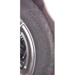 Dezent, lichtmetalen velgen, 205/55R16, Snowtrac 3