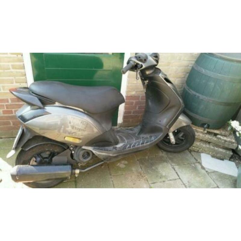 Piaggio Zip 25 4takt