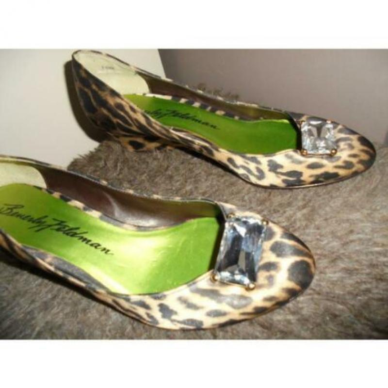 D4A Beverly Feldman jaguar pump lage sleehak sier steen 37