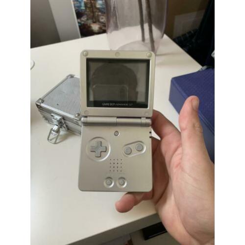 Nintendo SP