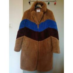 Teddy jas Bershka zgan maat s