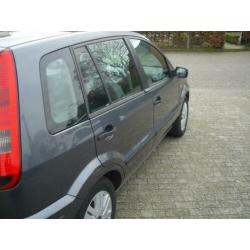 Ford Fusion 1.6-16V Luxury
