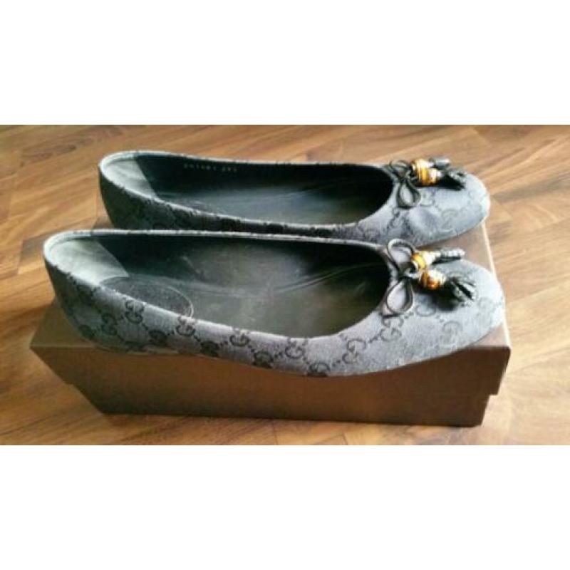 Gucci ballerina's zwart met logo maat 39 1/2 ALS NIEUW