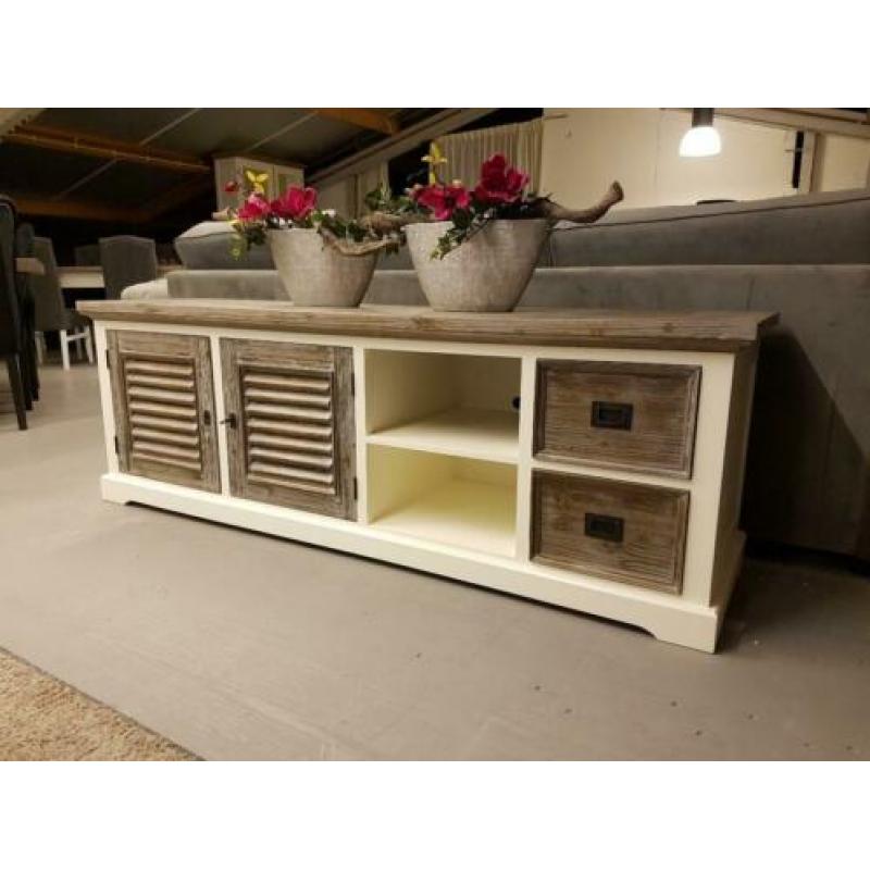 *OPRUIMING* Tv Meubel Saskia Van €529,- NU VOOR €349,--
