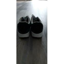 Nike schoenen Maat 42 Z.g.a.n