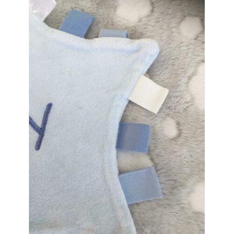 Blauwe knuffeldoek / knuffel doek BOY van VIB