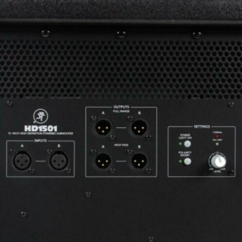 2 x mackie HD1501 + 2 x HD1521 nieuw
