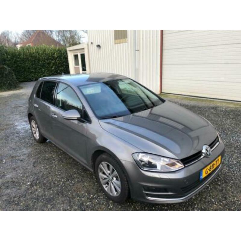 Volkswagen Golf 1.2 TSI 110pk Connected SR DSG AUTOMAAT