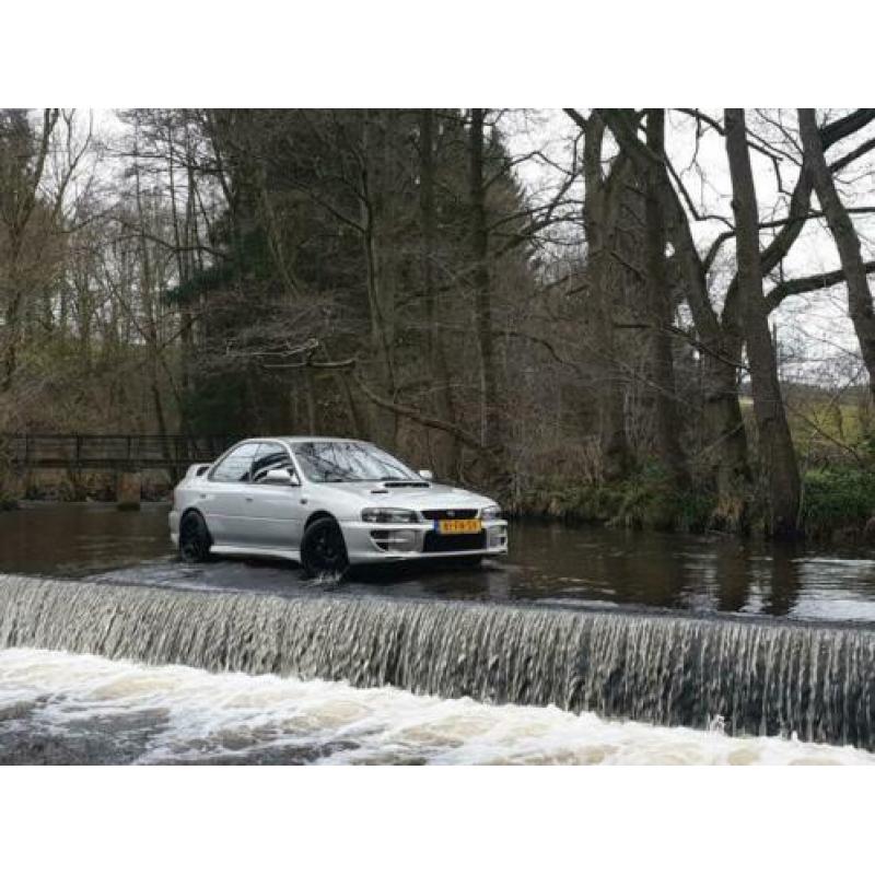 Subaru Impreza 2.0 GT Turbo AWD 2000 Grijs