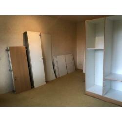 Te koop 5 hang-legkasten