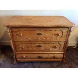 Antieke ladekast commode dressoir