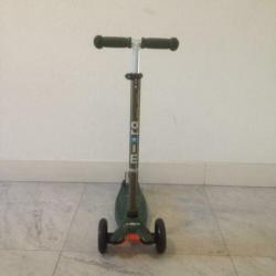 MAXI MICRO step CLASSIC Groen 5-12 JAAR