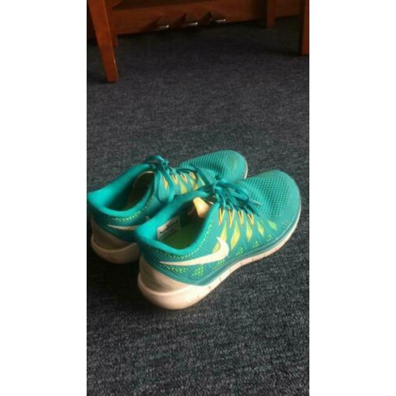Nike Sport hardloop schoenen blauw 38,5 ZGAN