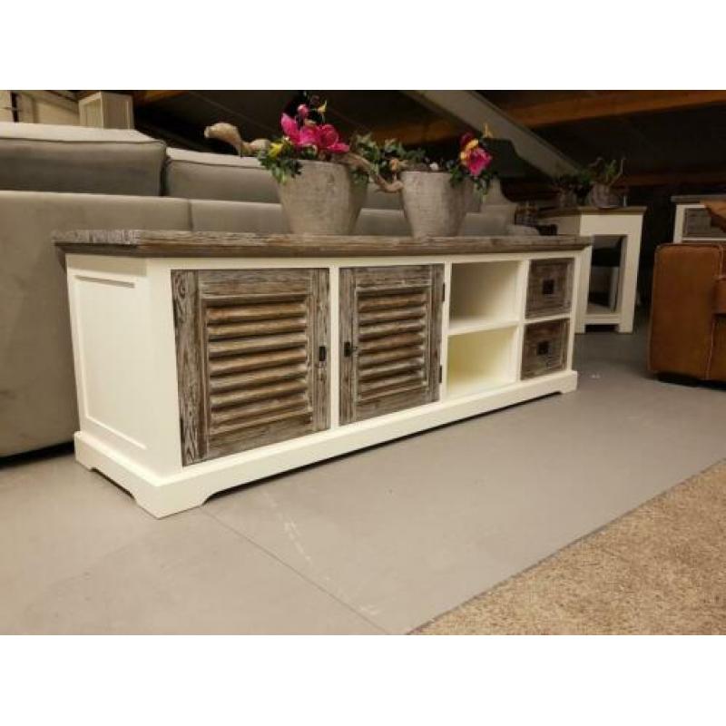 *OPRUIMING* Tv Meubel Saskia Van €529,- NU VOOR €349,--