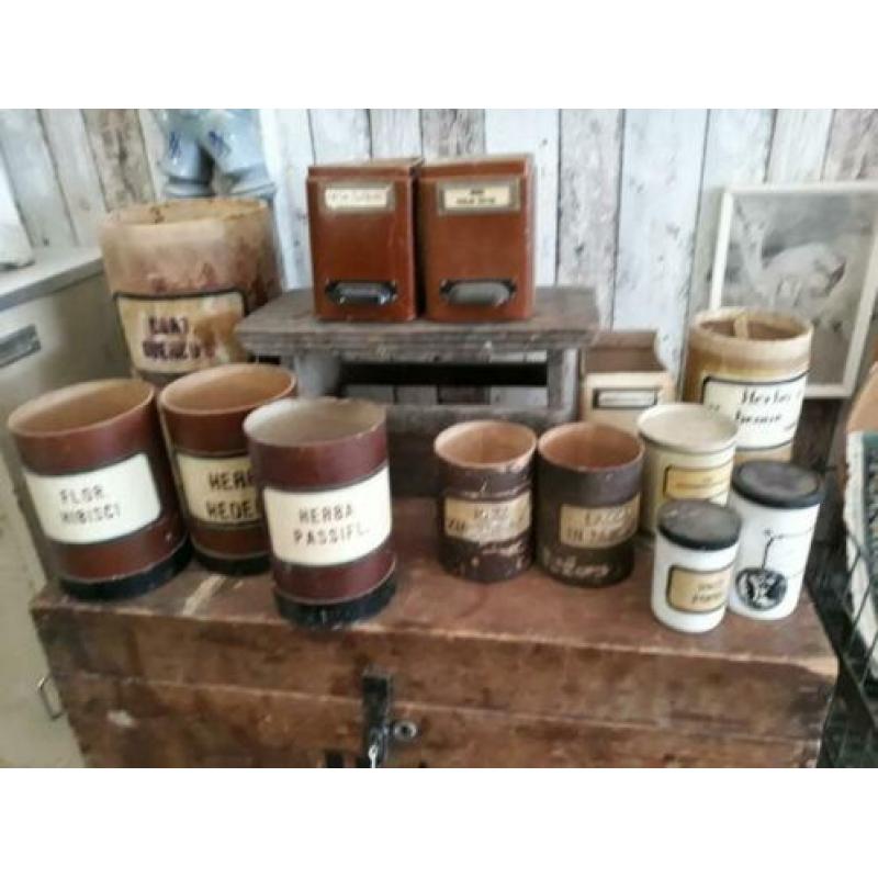 Lot brocante apothekers potten bussen tonnen