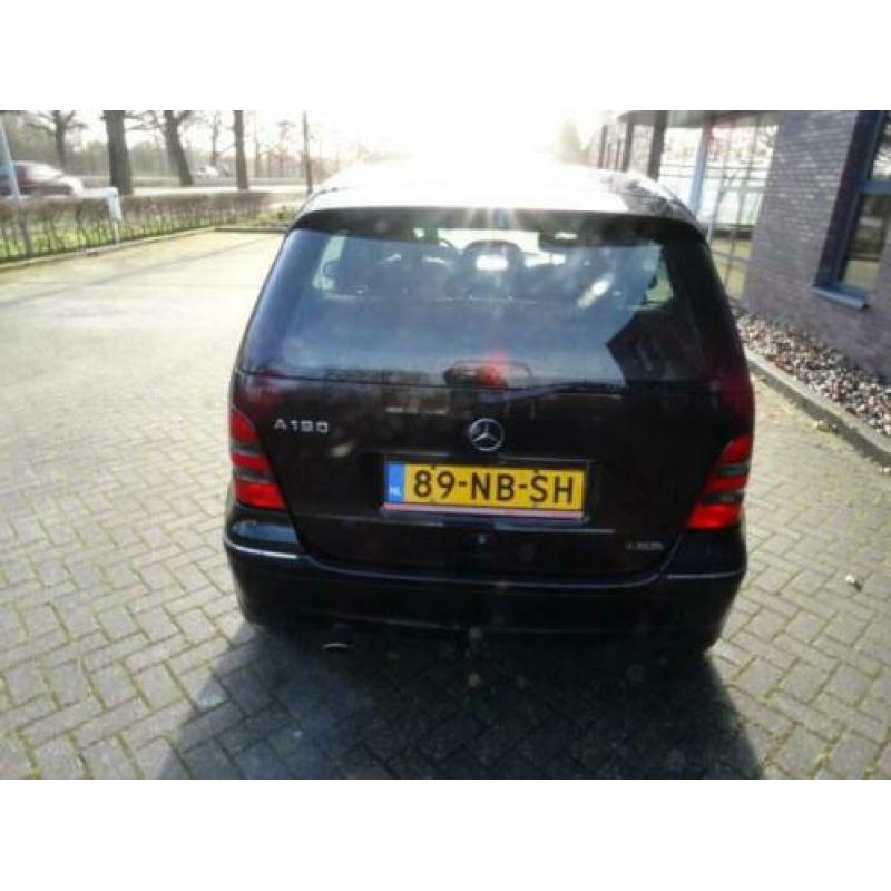 Mercedes-Benz a 190 avantgarde benzine lang