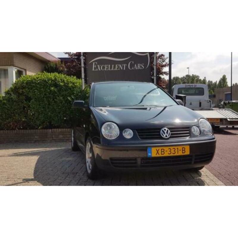 Volkswagen Polo 1.2-12V 5-drs Airco/Sportvelgen/Nw.APK/124dk