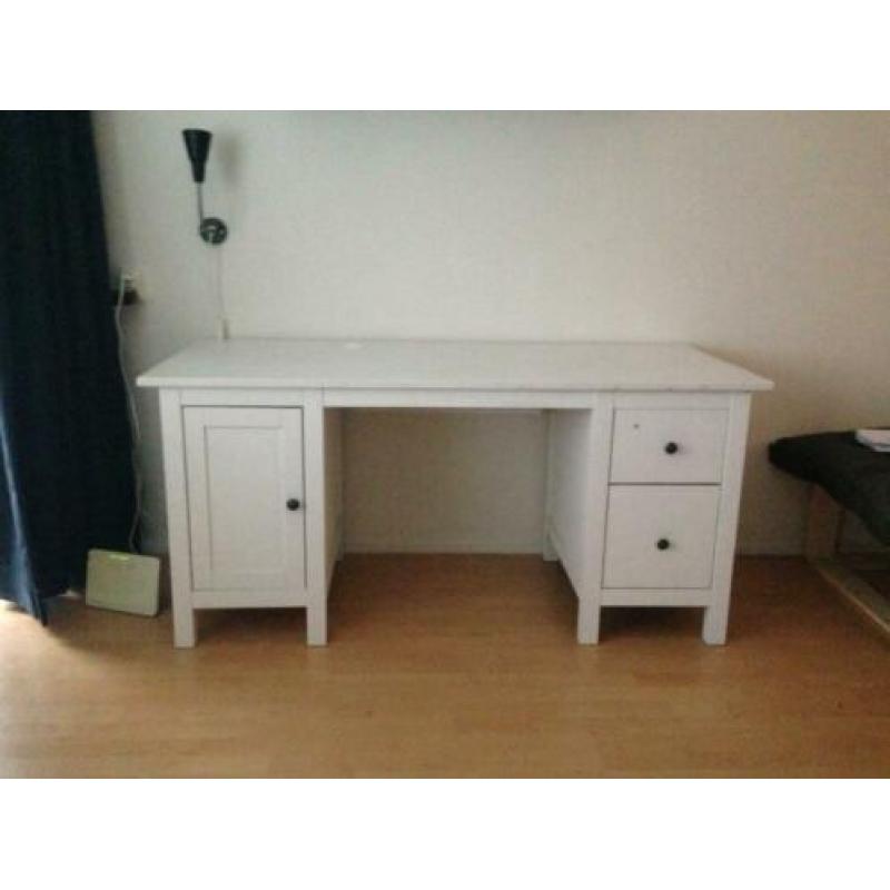 Bureau (wit)