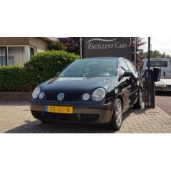 Volkswagen Polo 1.2-12V 5-drs Airco/Sportvelgen/Nw.APK/124dk