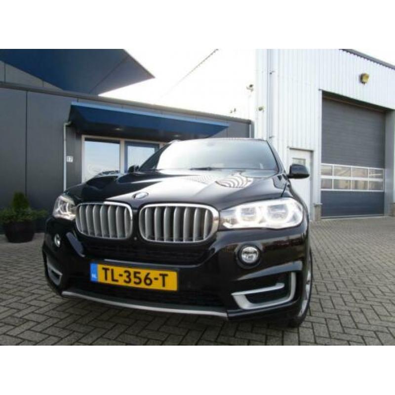 BMW X5 xDrive35i 7p. High Executive 6-cil. 302PK