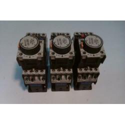 Telemecanique relais LC1-D09-01 met off delay - 230 VAC