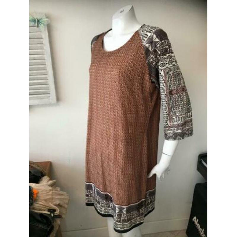 Norah, superleuke retroprint jurk, maat 42-44