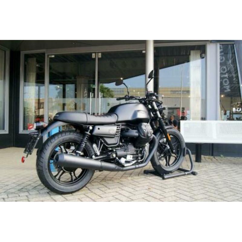 Moto Guzzi V7 III STONE NIGHT PACK ABS ASR (bj 2020)