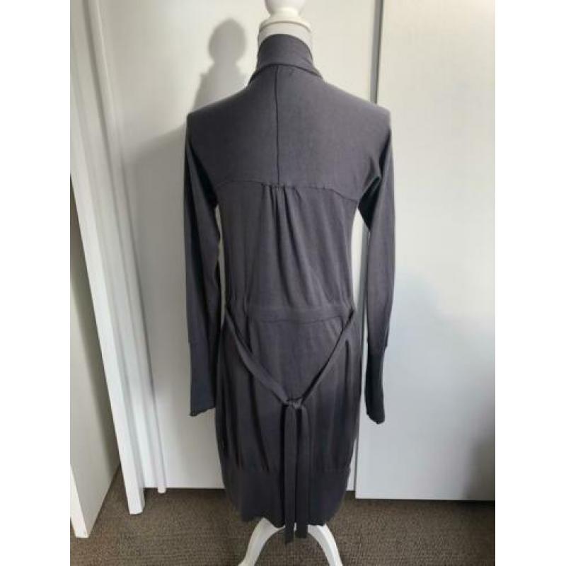 Grijs vest van Cyell