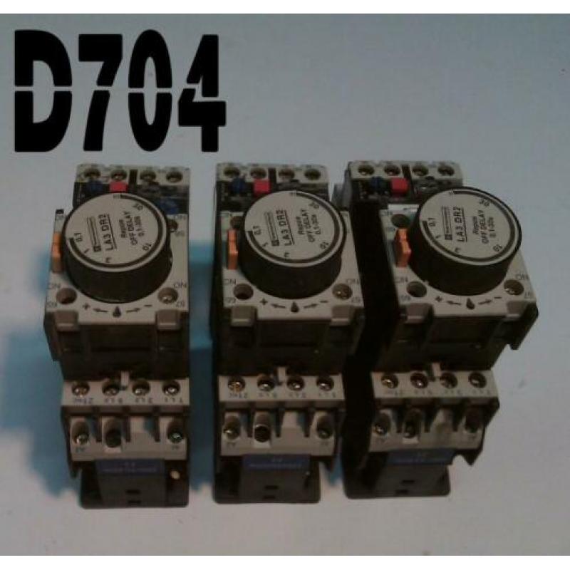 Telemecanique relais LC1-D09-01 met off delay - 230 VAC