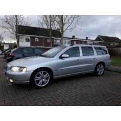 Volvo V70 D5 Momentum AUT 2005 Zilvergrijs