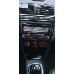 Volkswagen radio