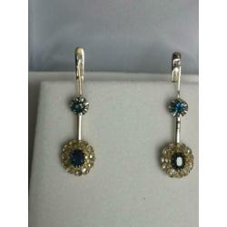 Antieke gouden oorhangers met saffier en diamanten