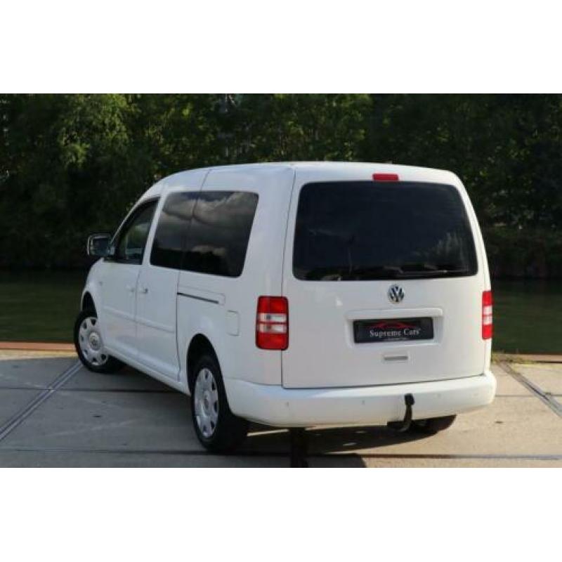 Volkswagen Caddy Maxi 1.6 TDI Highline 5p /102PK / Navi / Bl